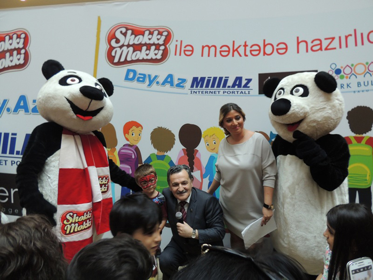 Азербайджанские звезды провели для детей сладкий вечер с сюрпризами (ФОТО)