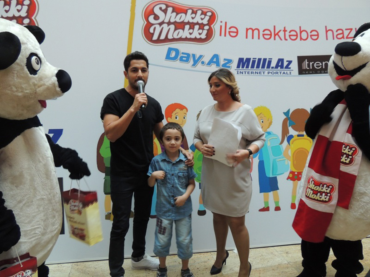 Азербайджанские звезды провели для детей сладкий вечер с сюрпризами (ФОТО)
