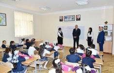 Президент Азербайджана ознакомился с условиями в бакинской средней школе после реконструкции (ФОТО)