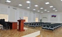 Президент Азербайджана ознакомился с условиями в бакинской средней школе после реконструкции (ФОТО)