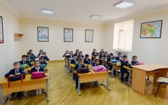 Президент Азербайджана ознакомился с условиями в бакинской средней школе после реконструкции (ФОТО)