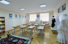 Президент Азербайджана ознакомился с условиями в бакинской средней школе после реконструкции (ФОТО)