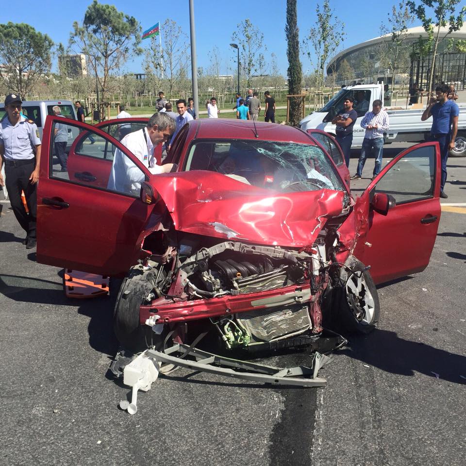 "Мисс Азербайджан" попала в страшную аварию (ФОТО)