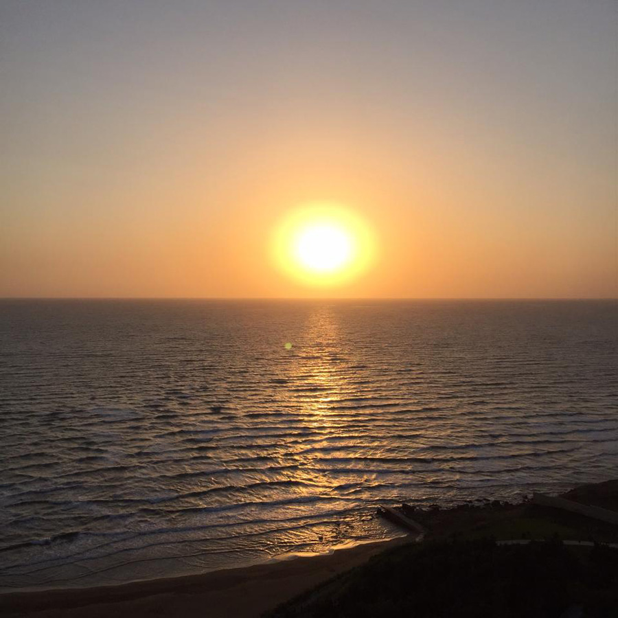 Леонид Агутин восхищен красотой восхода в Баку (ФОТО)