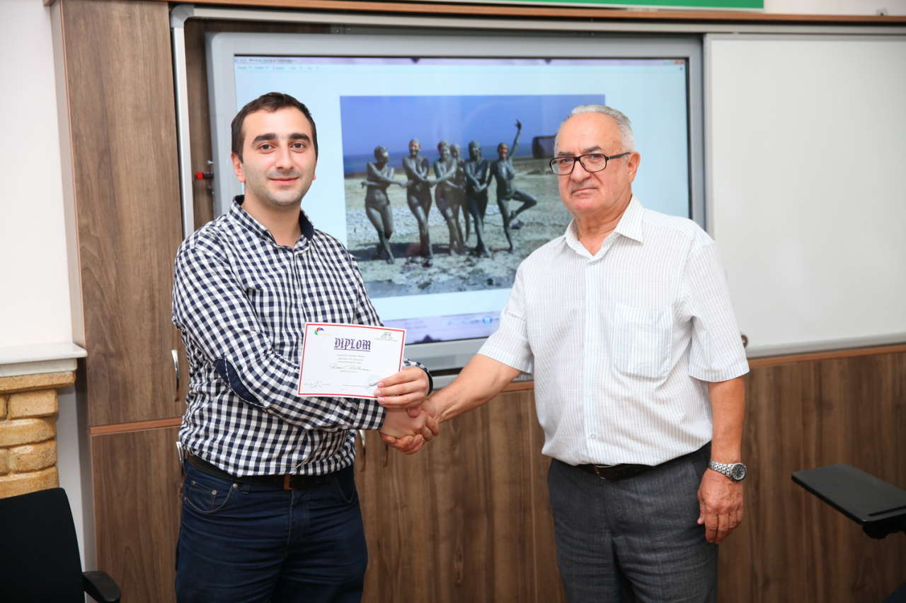 Лето азербайджанских фотографов (ФОТО)