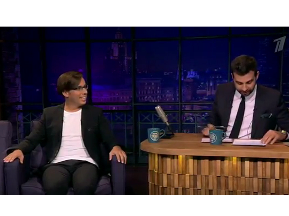 Максим Галкин в эфире Первого канала заговорил на азербайджанском (ВИДЕО)