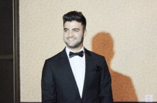 Азербайджанский певец Сафа показал, как бывает в сказке (ФОТО, ВИДЕО)