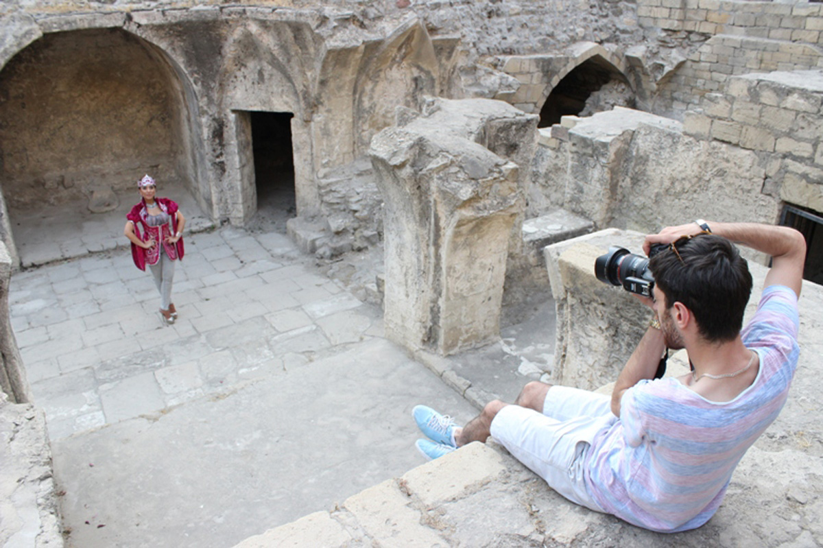 Тунзаля Агаева и Гюльнара Халилова в объективе норвежского фотографа (ФОТО)