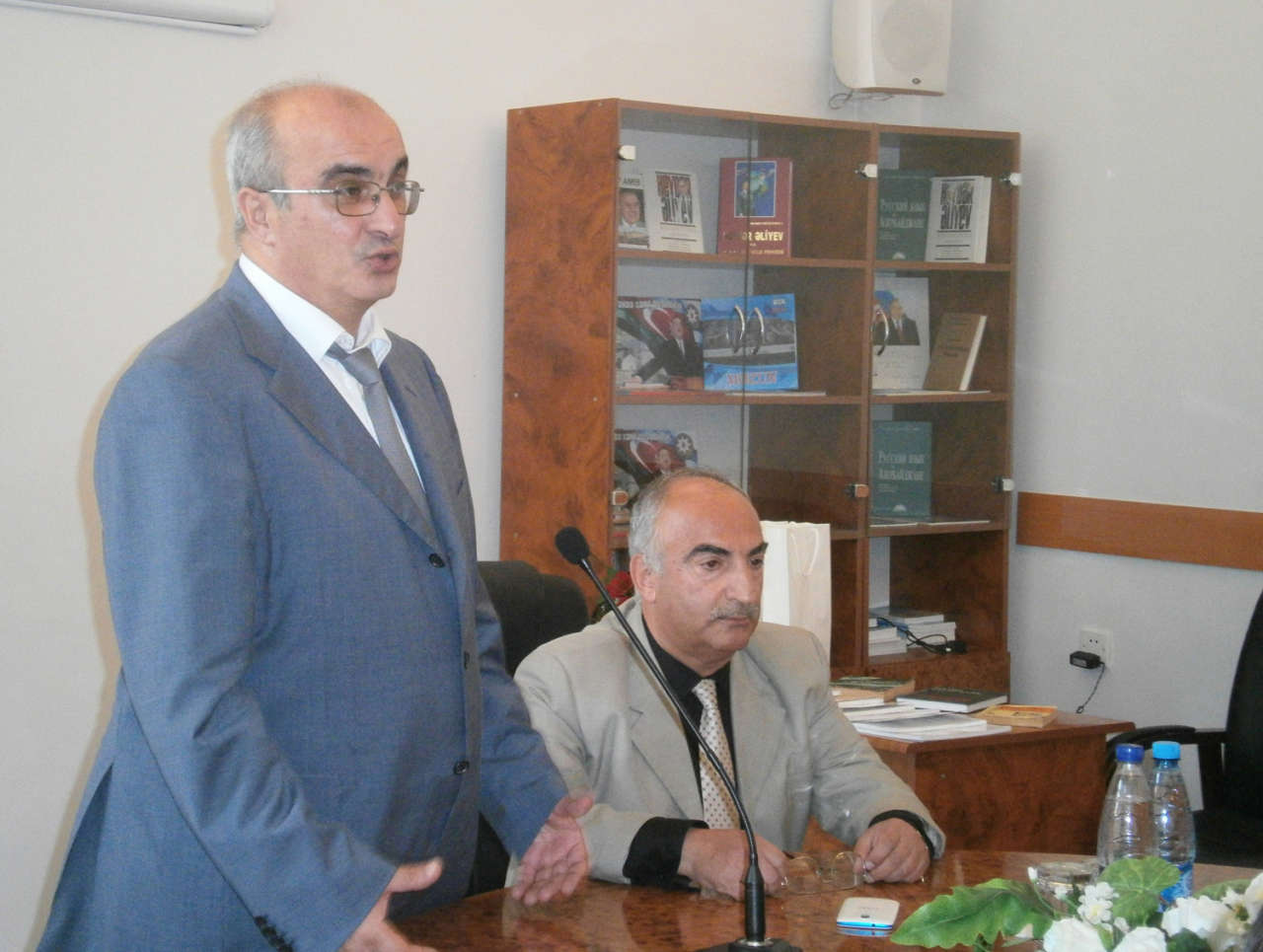 Жизнь без художественной литературы мне кажется однобокой - Натиг Расулзаде (ФОТО)