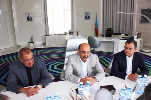 Абульфас Гараев встретился с известным российским телеведущим Алексеем Пимановым (ФОТО)