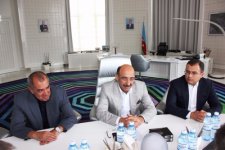 Абульфас Гараев встретился с известным российским телеведущим Алексеем Пимановым (ФОТО)