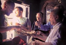 Звезды российского кино прогулялись по Баку (ФОТО)