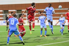 Роберт Просинечки отметил прекрасную игру ФК "Зиря" (ФОТО)