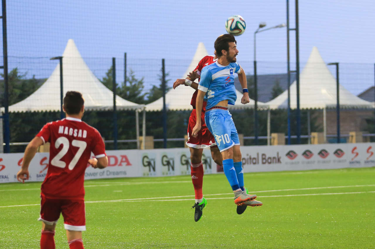 Роберт Просинечки отметил прекрасную игру ФК "Зиря" (ФОТО)