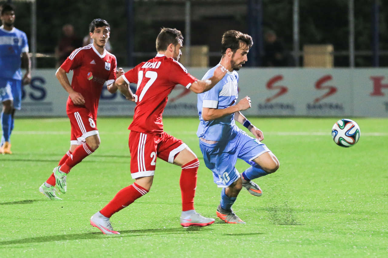 Роберт Просинечки отметил прекрасную игру ФК "Зиря" (ФОТО)