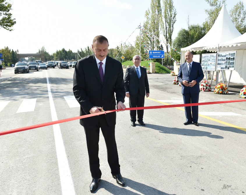 Президент Ильхам Алиев принял участие в открытии автодороги Гекчай-Уджар (ФОТО)