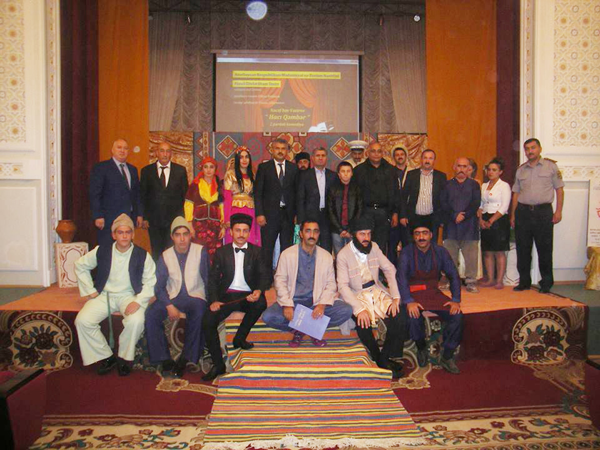 Азербайджанский купец-самодур вызвал овации полицейских (ФОТО)