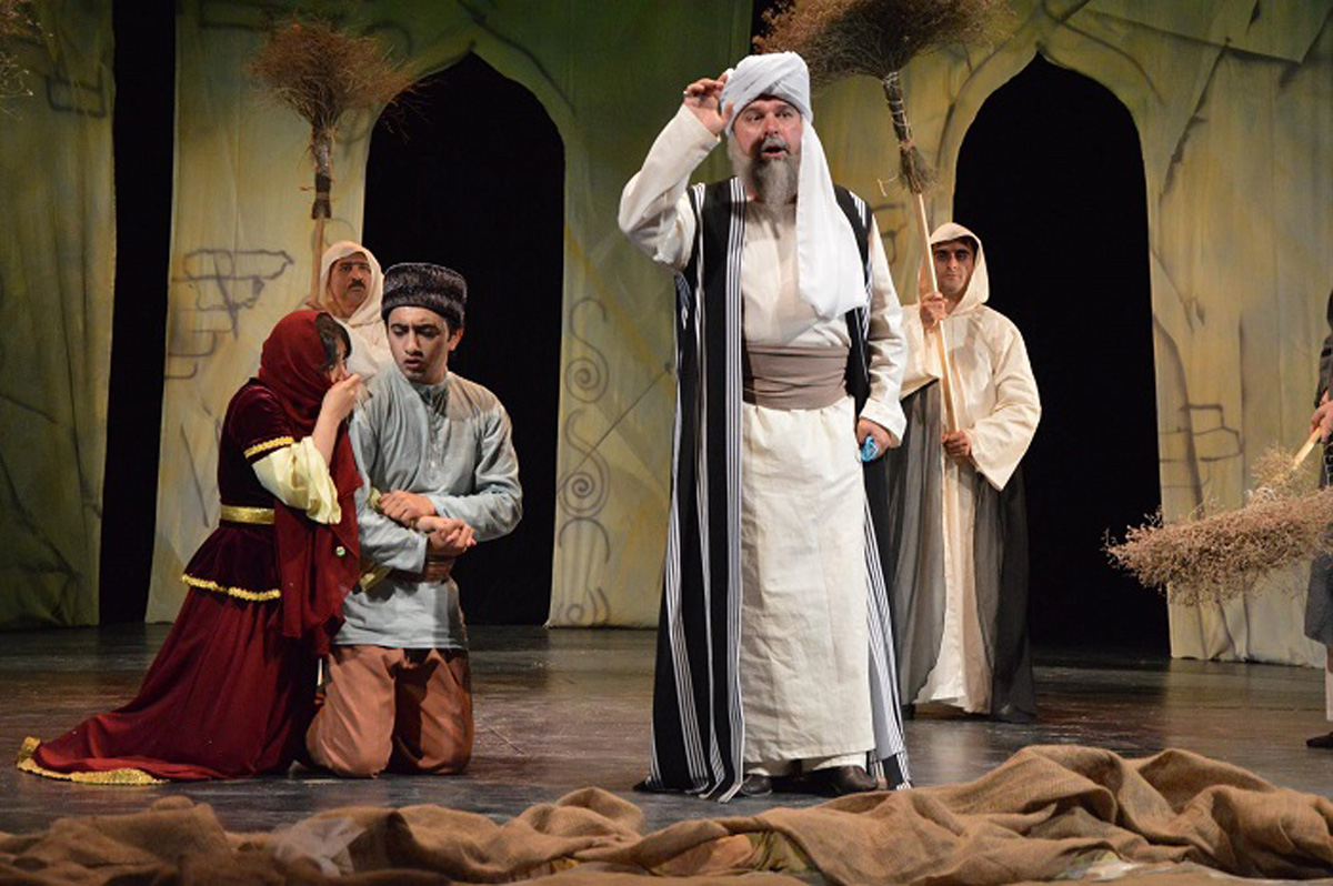 "Письма из ада": Баку – Элиста (ФОТО)