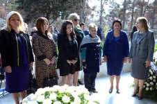 Почтена память одного из видных представителей науки ХХ века, ученого-востоковеда Аиды Имангулиевой (ФОТО)