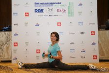 "Познай себя и мир на двух колёсах" - под лучами осеннего солнца Баку (ФОТО)