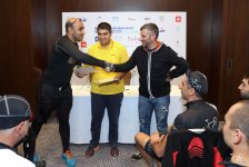 "Познай себя и мир на двух колёсах" - под лучами осеннего солнца Баку (ФОТО)