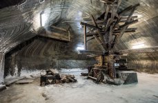 Азербайджанец оказался в гигантской соляной шахте Румынии (ФОТО)