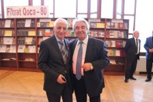 Юбилей Фикрета Годжа – нескончаемые овации и огромные букеты цветов (ФОТО)