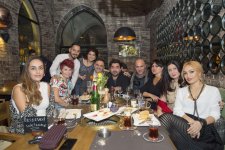 Нура Сури провела сладкий вечер авторской кухни (ФОТО)