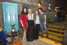 Нура Сури провела сладкий вечер авторской кухни (ФОТО)