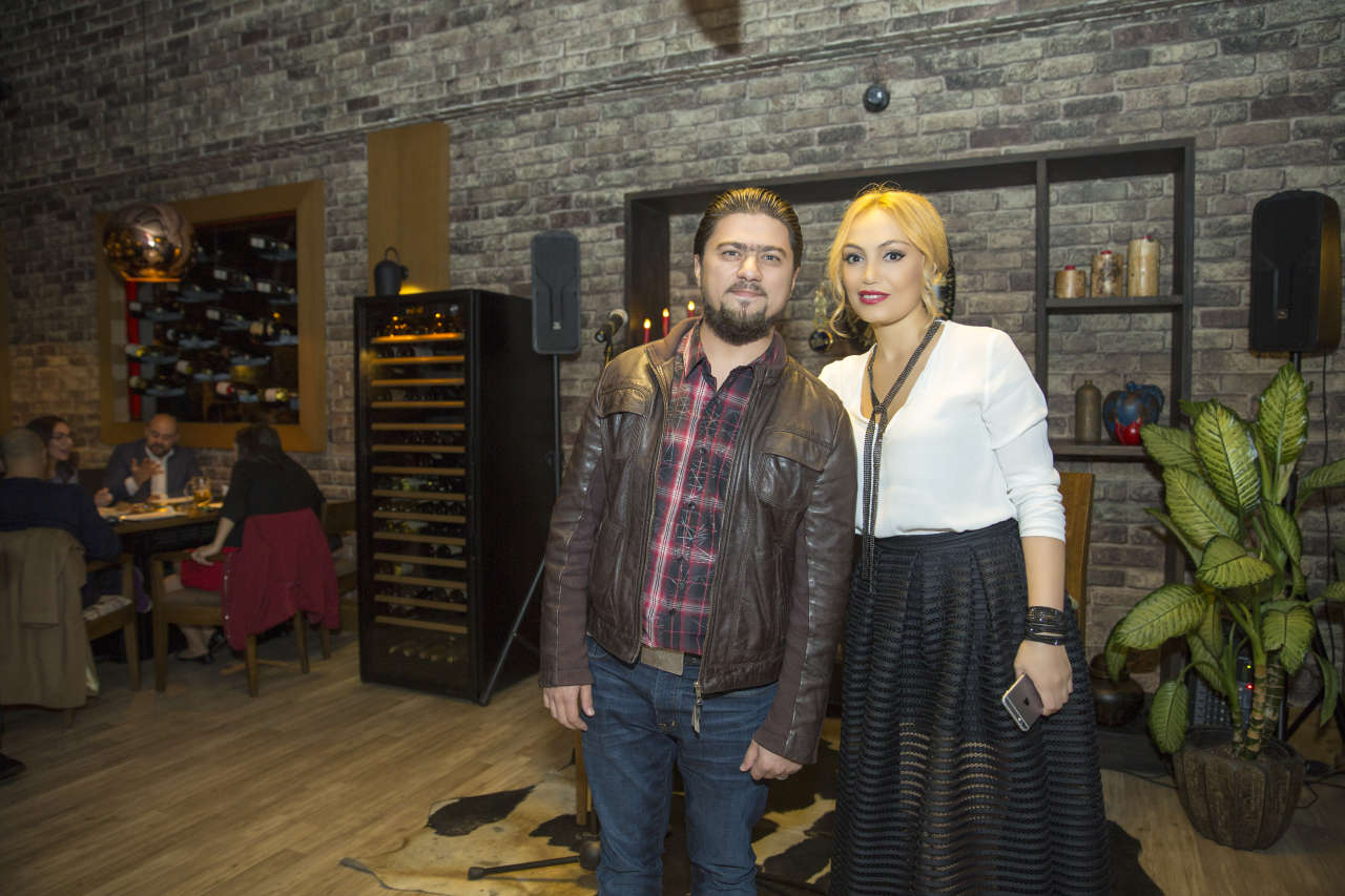 Нура Сури провела сладкий вечер авторской кухни (ФОТО)