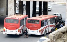 Противозаконные действия водителей  автобусов в Баку (ФОТО)