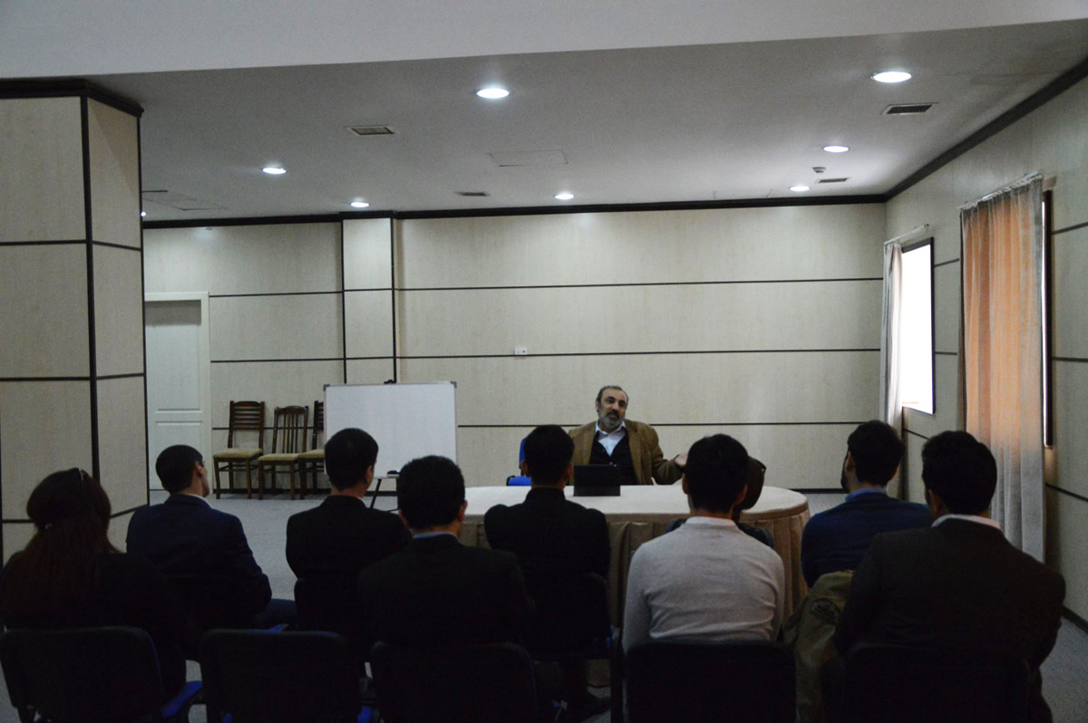 В Баку обучают театральных менеджеров по маркетингу (ФОТО)