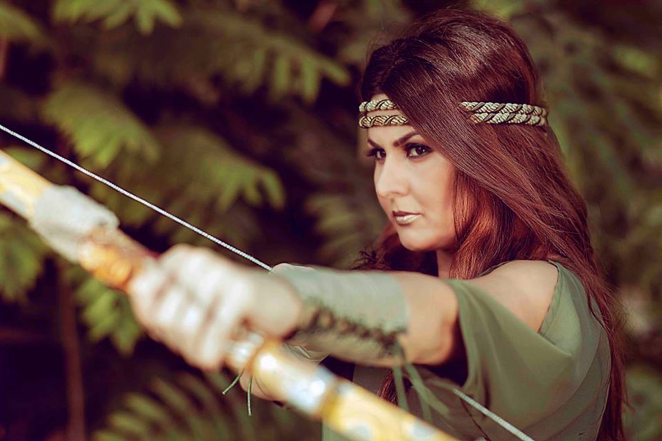 Азербайджанская Umman, Кира Найтли и Натали Портман – лук и стрелы (ВИДЕО,ФОТО)