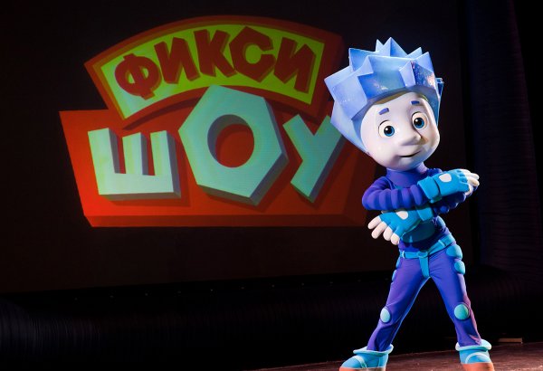 Герои любимого мультфильма в Баку: час беспрерывного веселья (ВИДЕО, ФОТО)