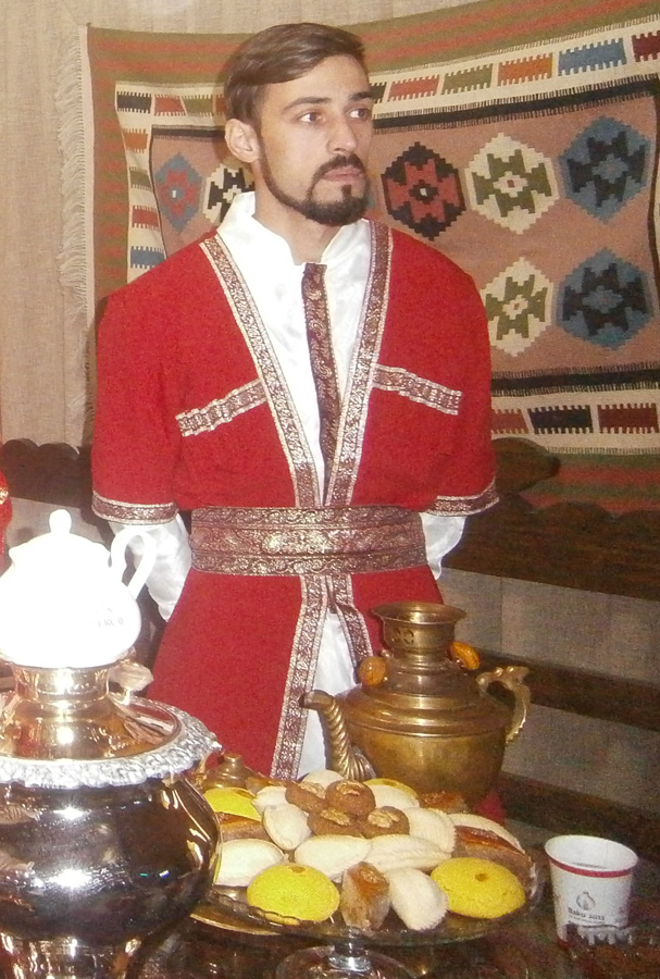 Фестиваль чая в Баку - ритуалы и обычаи народов мира (ФОТО)