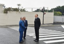 Президент Ильхам Алиев принял участие в открытии ряда новых дорог и парков в Баку