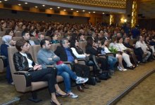 Финский режиссер презентовал в Баку фильм "Убийца" (ФОТО)