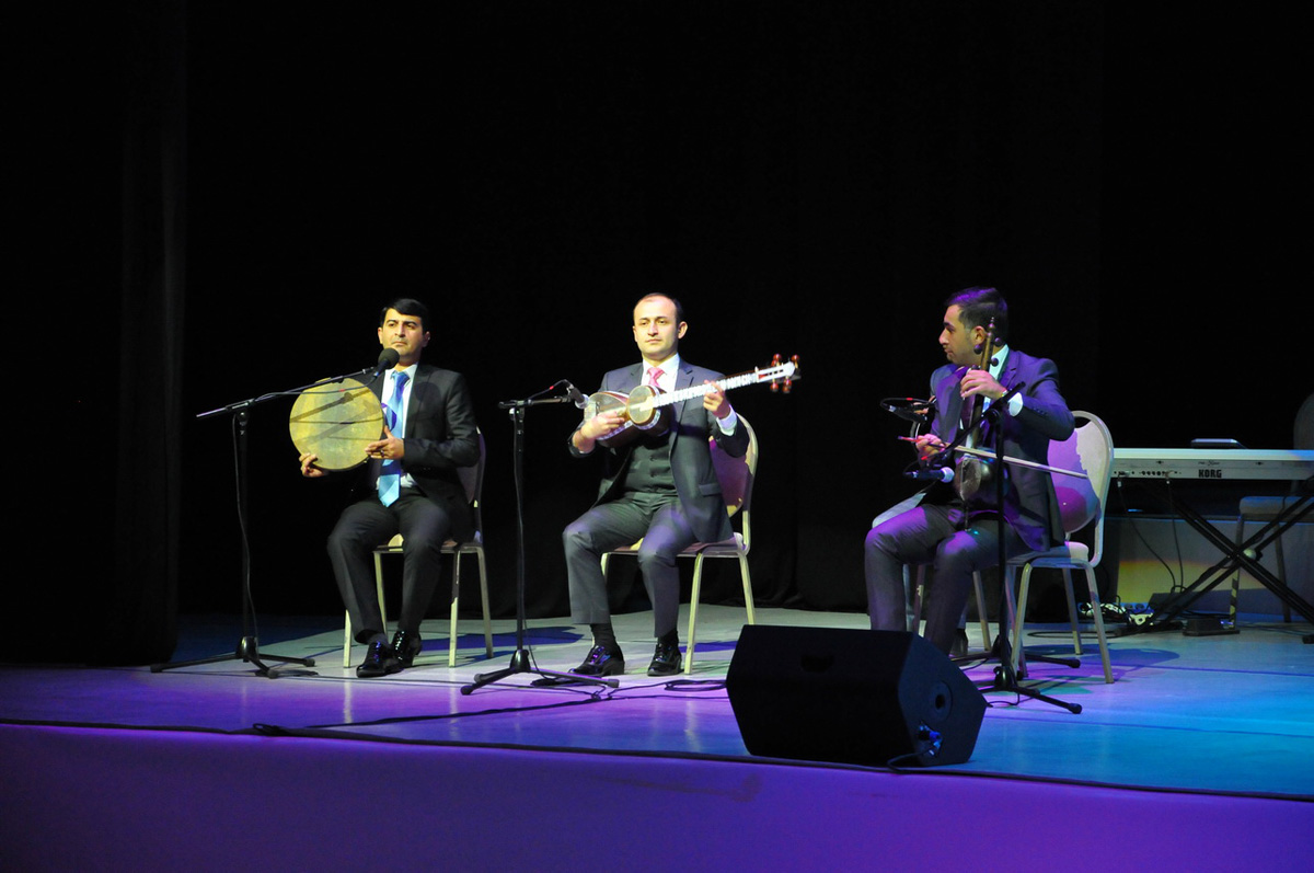 Дворец Гейдара Алиева провел праздничный вечер любимой песни (ФОТО)