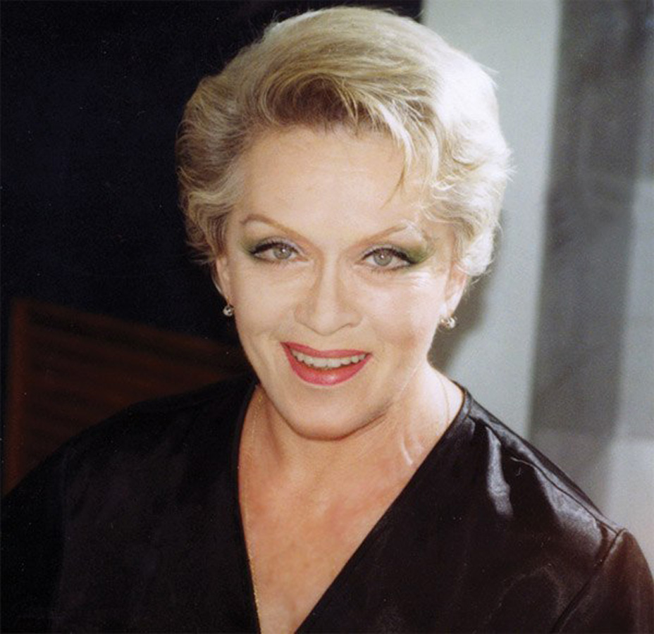 В Баку началась продажа билетов на спектакль с участием Алисы Фрейндлих и Олега Басилашвили