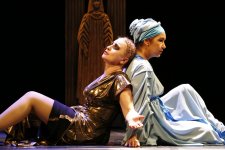 Актеры бакинской Русдрамы уезжают в Санкт-Петербург (ФОТО)