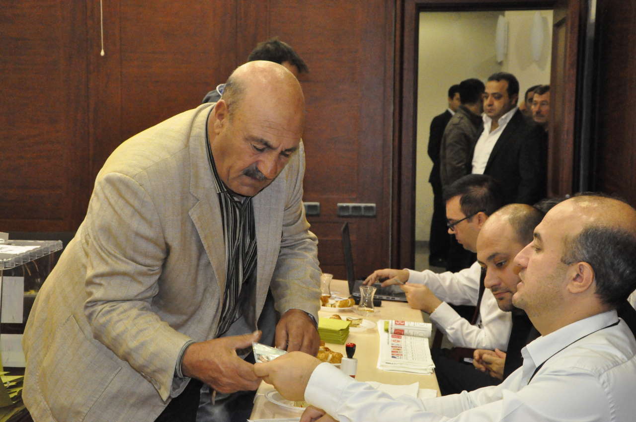 Граждане Турции в Азербайджане голосуют на повторных парламентских выборах