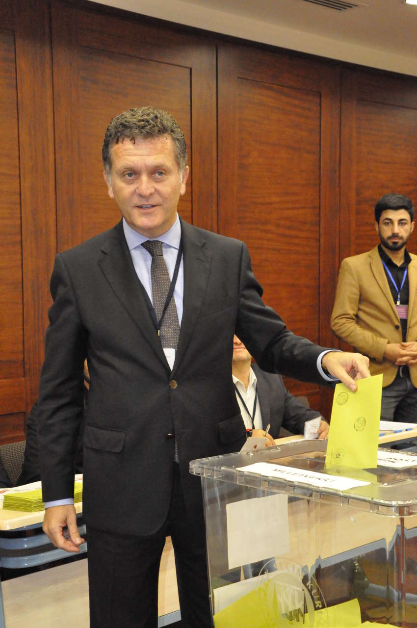 Граждане Турции в Азербайджане голосуют на повторных парламентских выборах