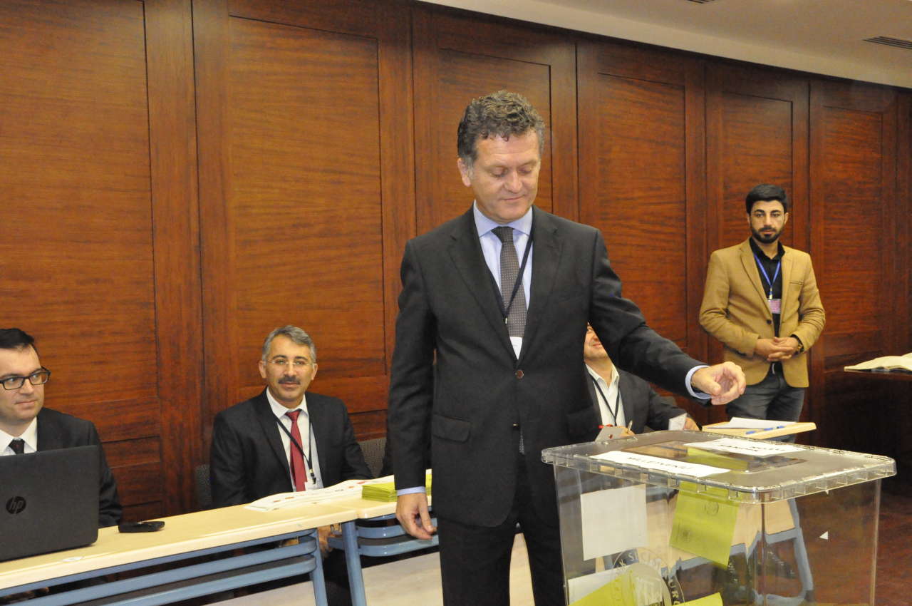 Граждане Турции в Азербайджане голосуют на повторных парламентских выборах