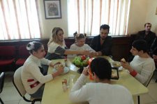 В Баку прошла благотворительная акция "Тепло души детям" (ФОТО)