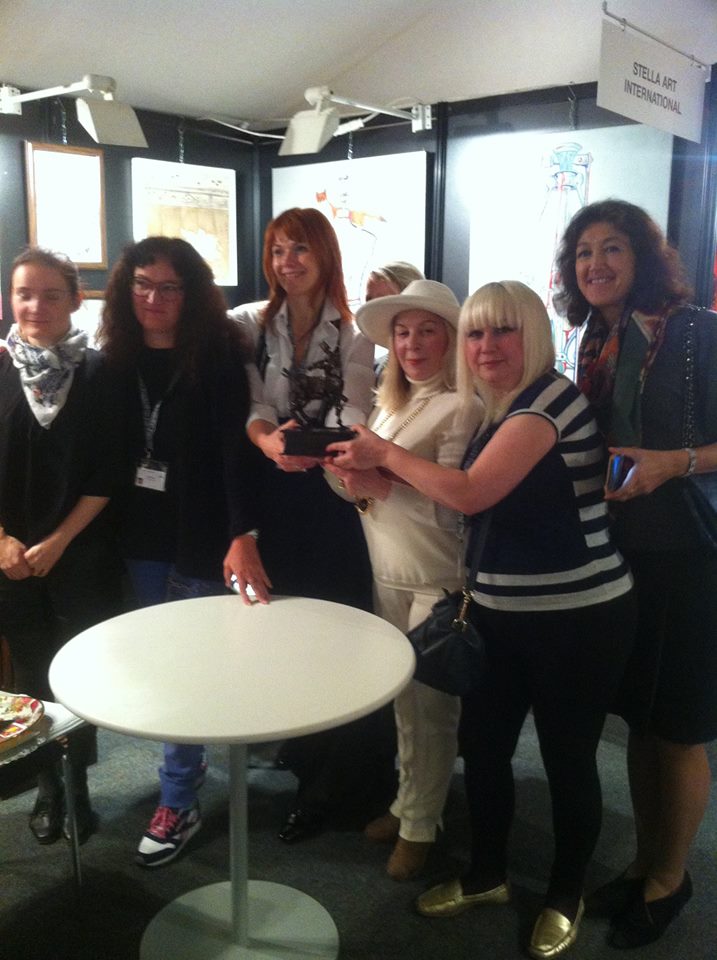 Мир грез и фантазий азербайджанской художницы высоко оценен во Франции (ФОТО)