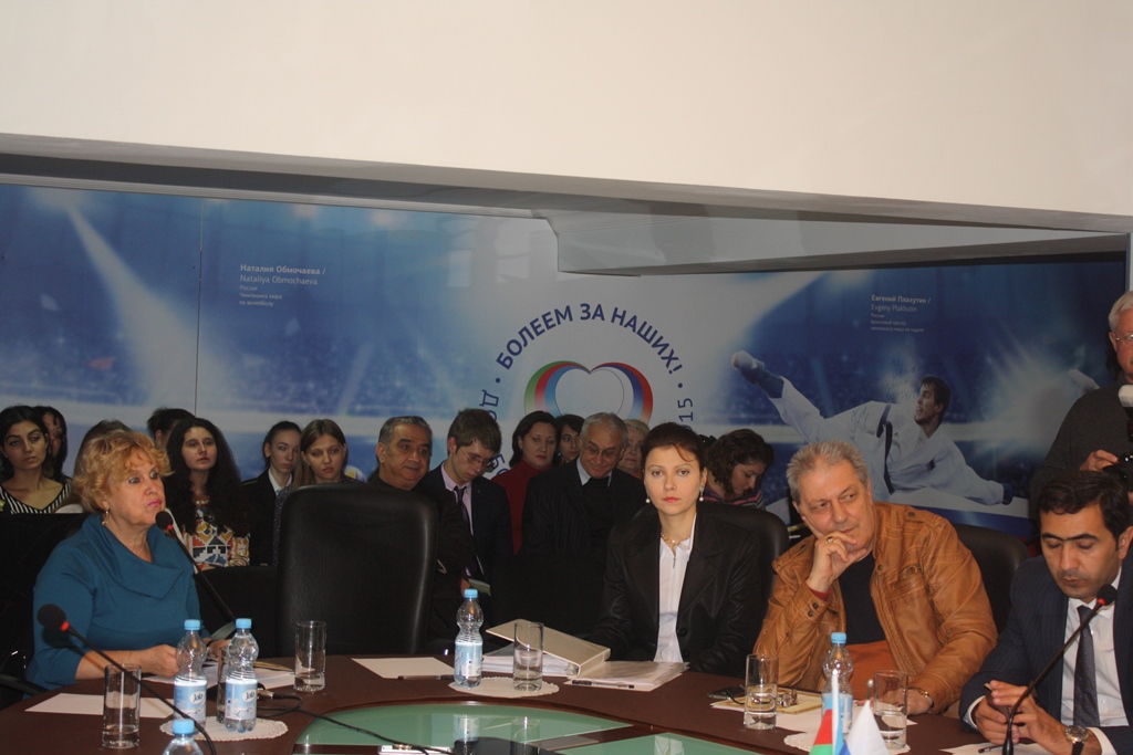 Азербайджанские студенты вновь получат стипендию мэра Москвы (ФОТО)