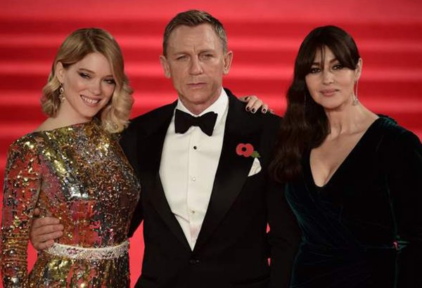 В Лондоне состоялась мировая премьера нового фильма о Джеймсе Бонде (ФОТО)