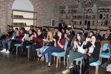 В Баку презентована сказка о любви певицы и манекенщика (ВИДЕО,ФОТО)