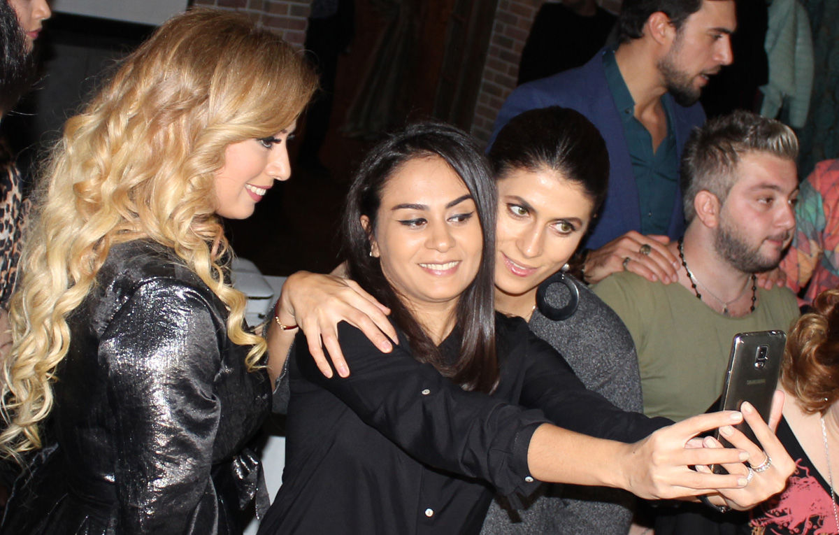 В Баку презентована сказка о любви певицы и манекенщика (ВИДЕО,ФОТО)