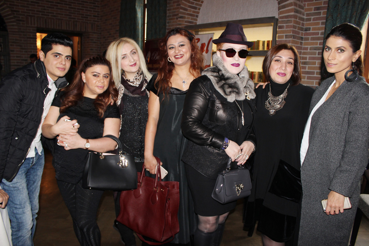 В Баку презентована сказка о любви певицы и манекенщика (ВИДЕО,ФОТО)